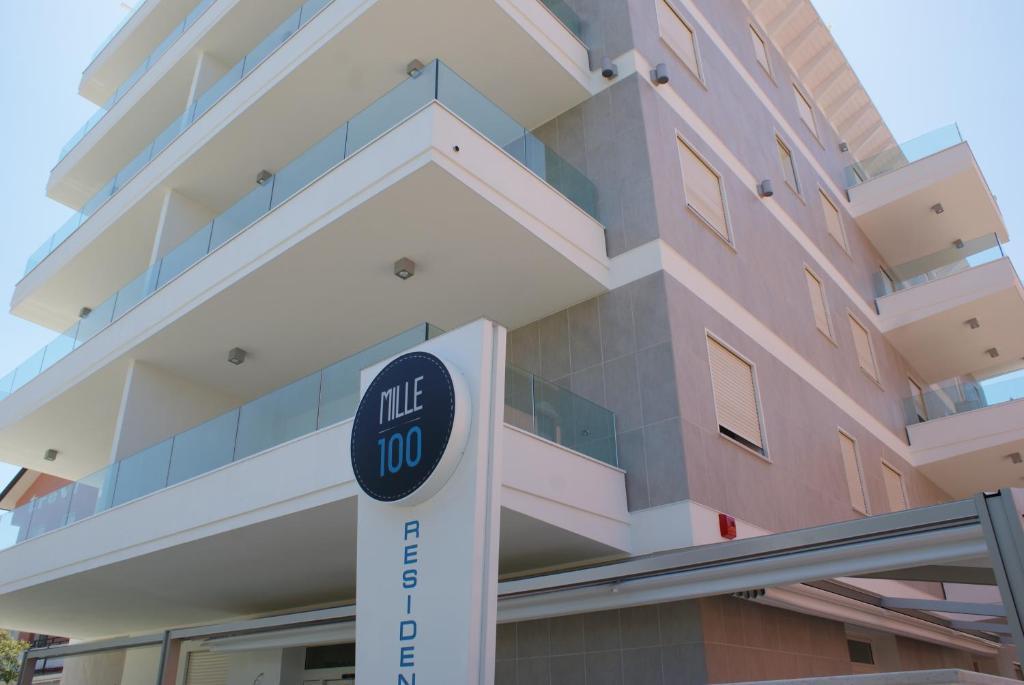 Residence Millecento Cesenatico Luaran gambar