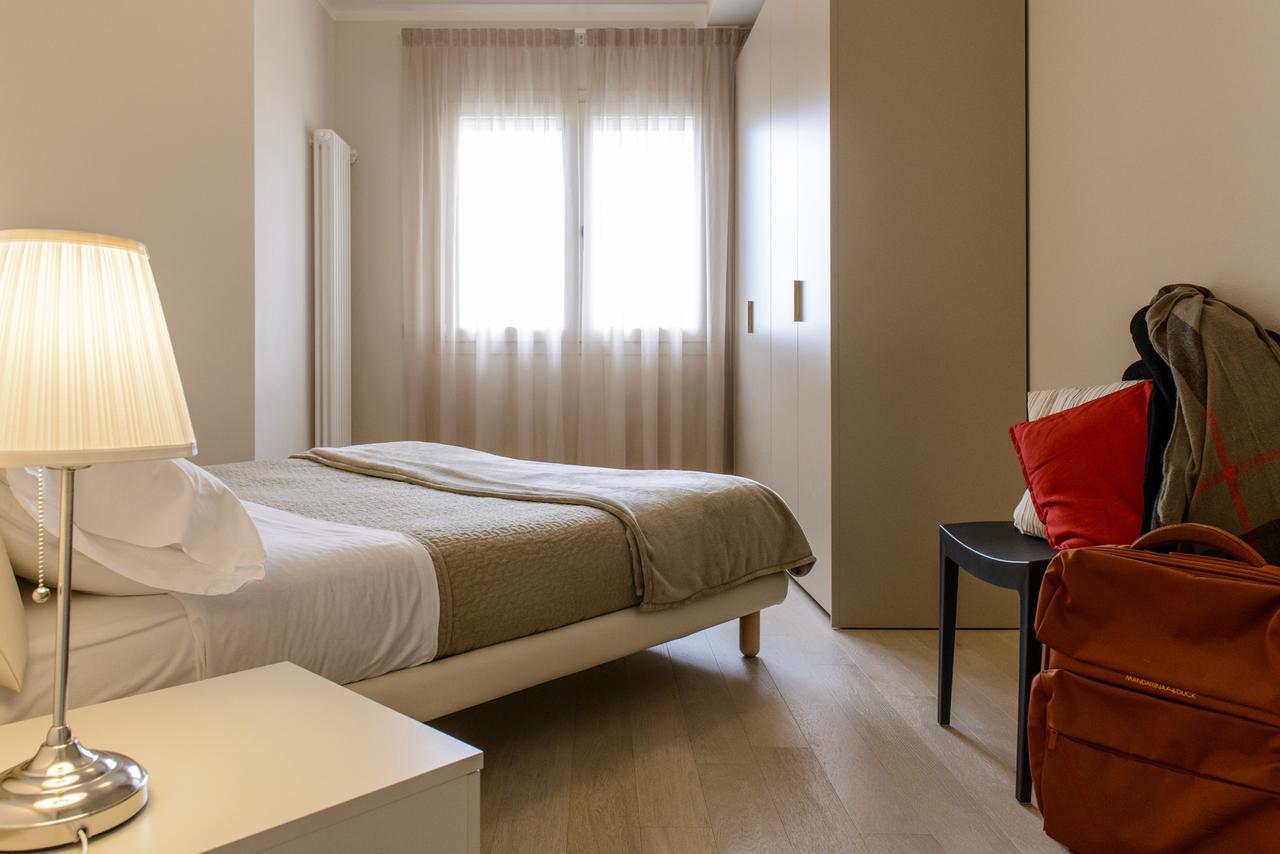 Residence Millecento Cesenatico Luaran gambar